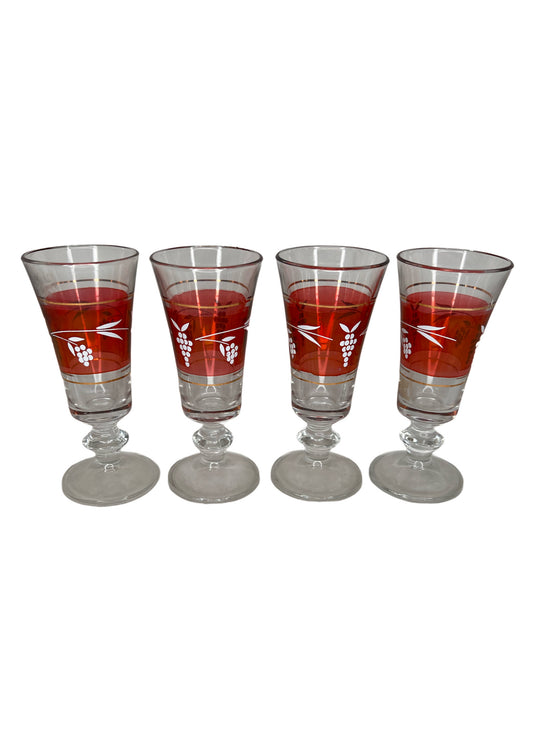 Set Of 4 Red Aperitif Glasses with Grapes